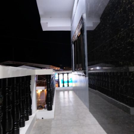קורון Bangles Homestay מראה חיצוני תמונה